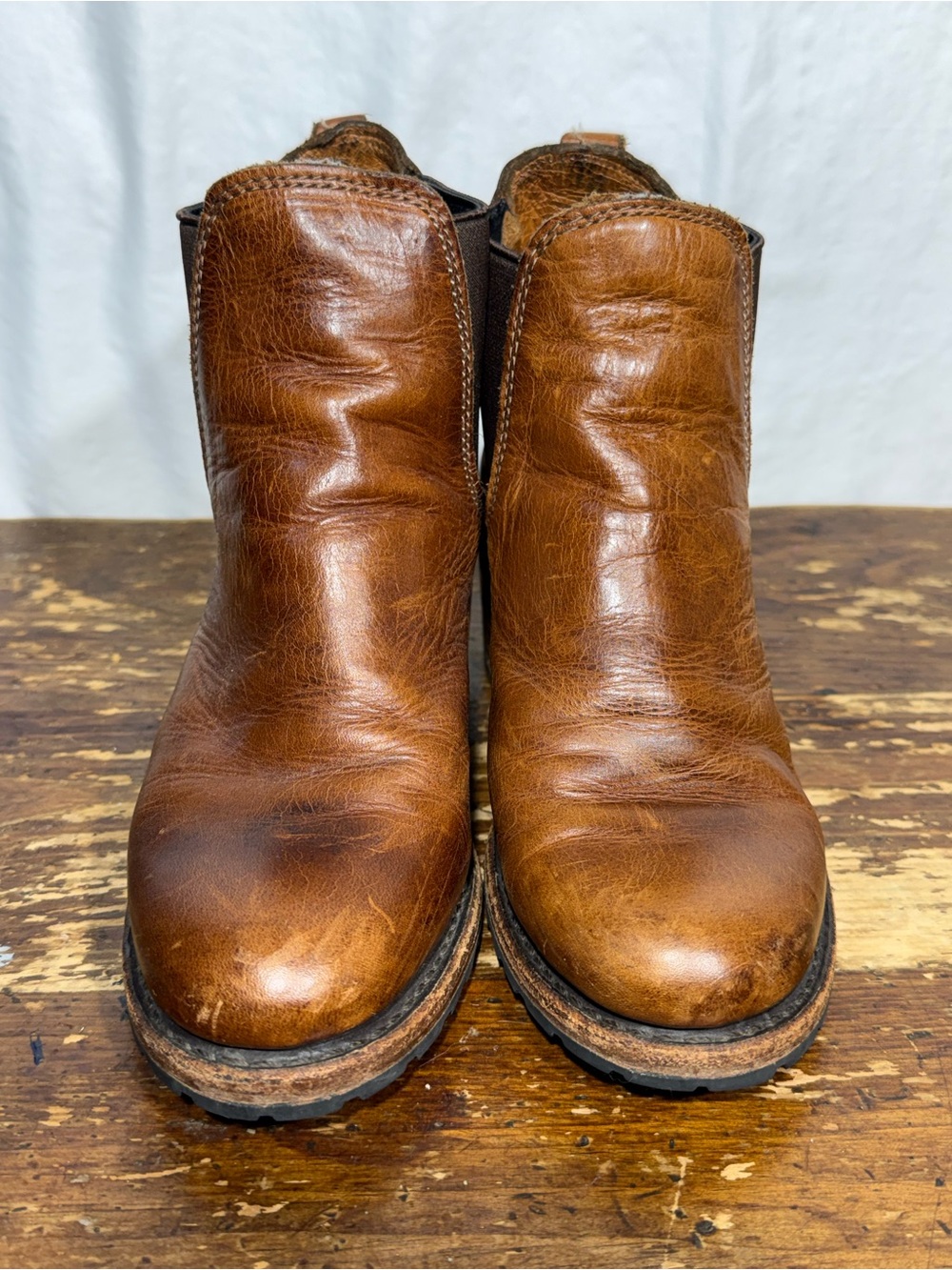 Frye Women's Chelsea Ankle Boots in Cognac Leather - Picture 4 of 7